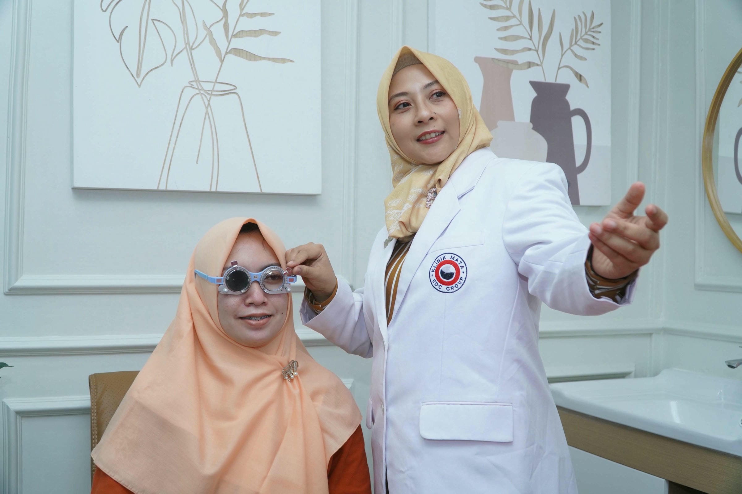 Gambar Klinik Mata EDC 2